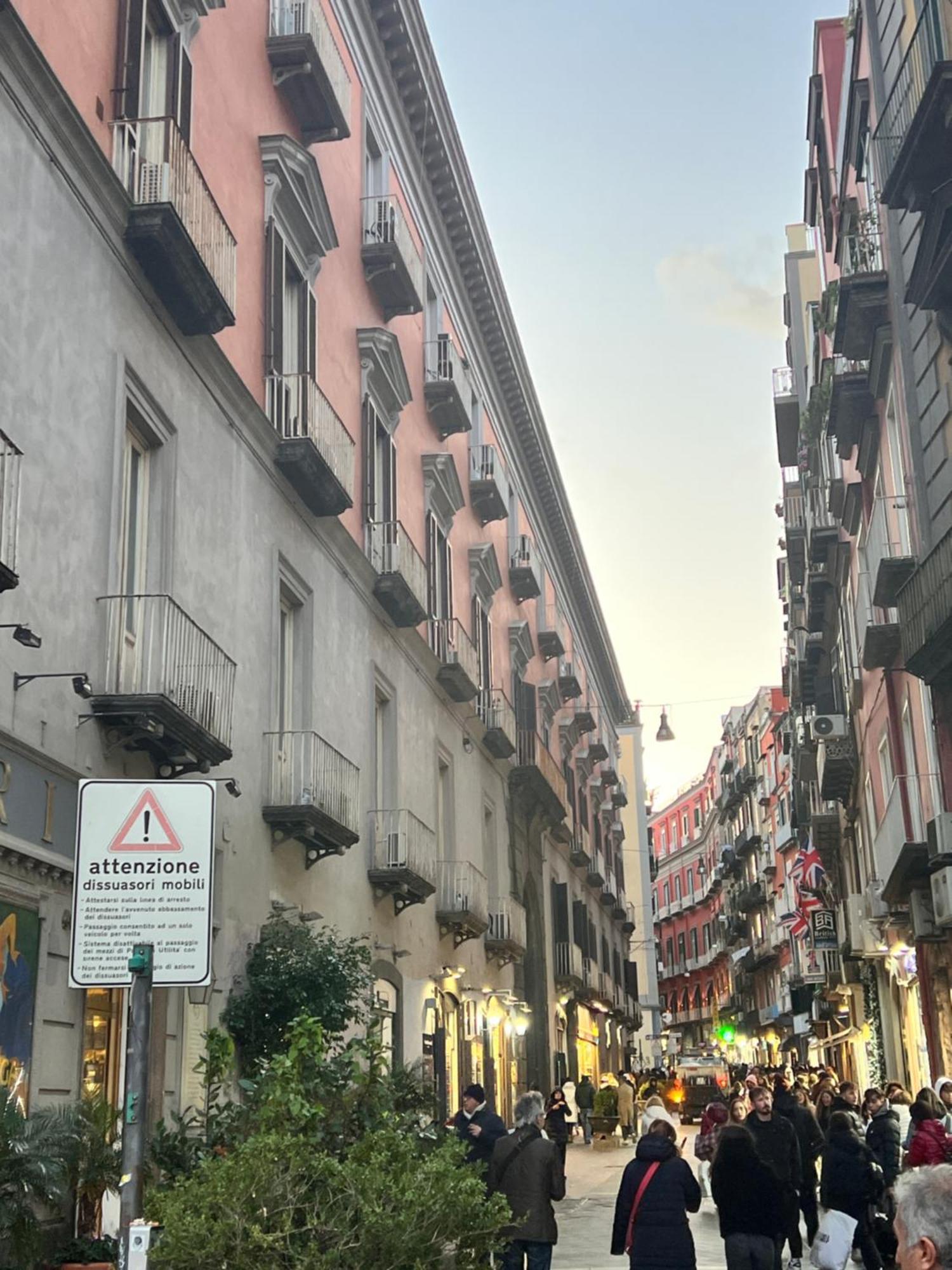 Ira House Apartment Naples Exterior photo